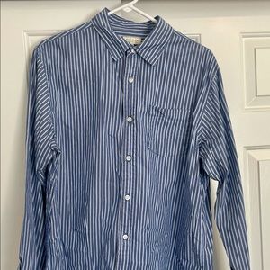 Men’s Collared Button Up